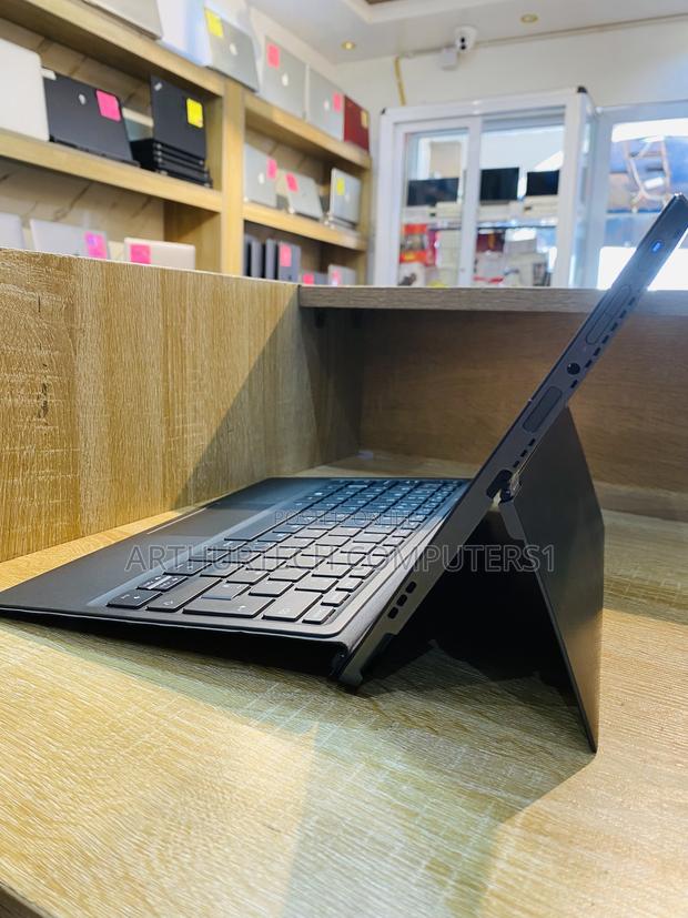 Laptop Lenovo 4GB Intel Core i3 SSD 256GB · Photo 1