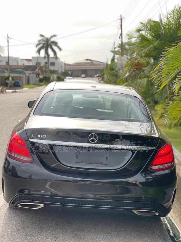 Mercedes-Benz C300 Base C300 AWD 4MATIC Sedan 2018 Black · Photo 4