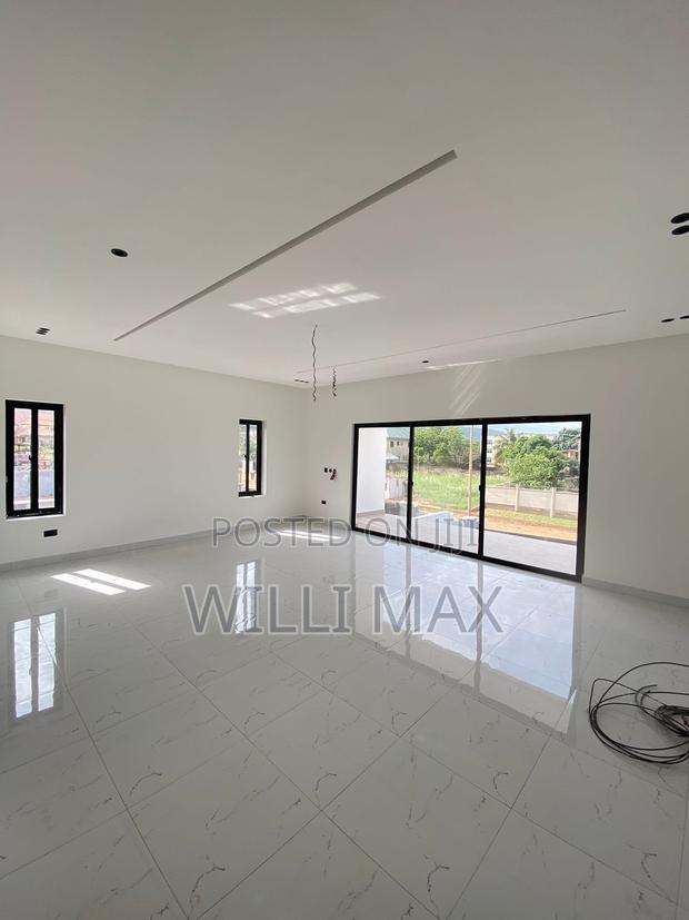 4bdrm Duplex in Ayimensah, Oyarifa Mall Area for sale · Photo 2