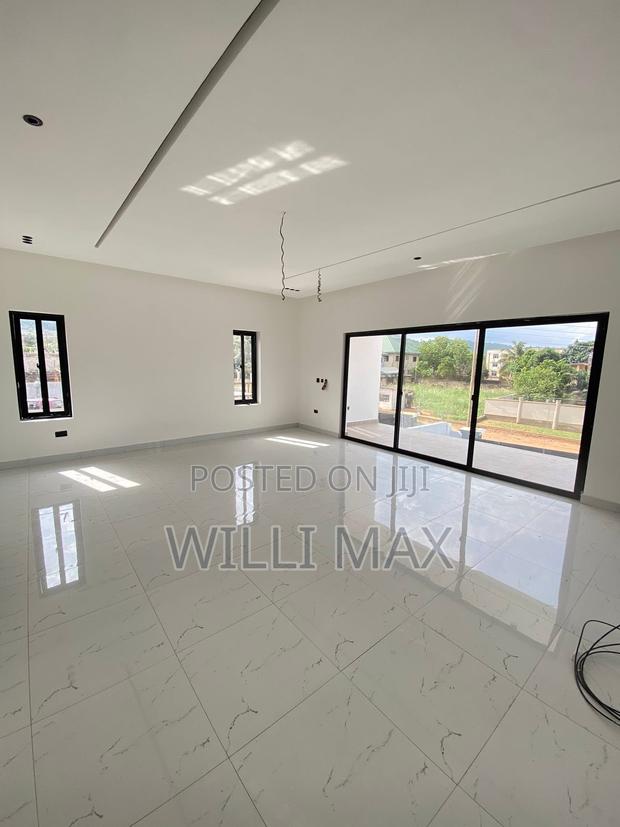 4bdrm Duplex in Ayimensah, Oyarifa Mall Area for sale · Photo 4