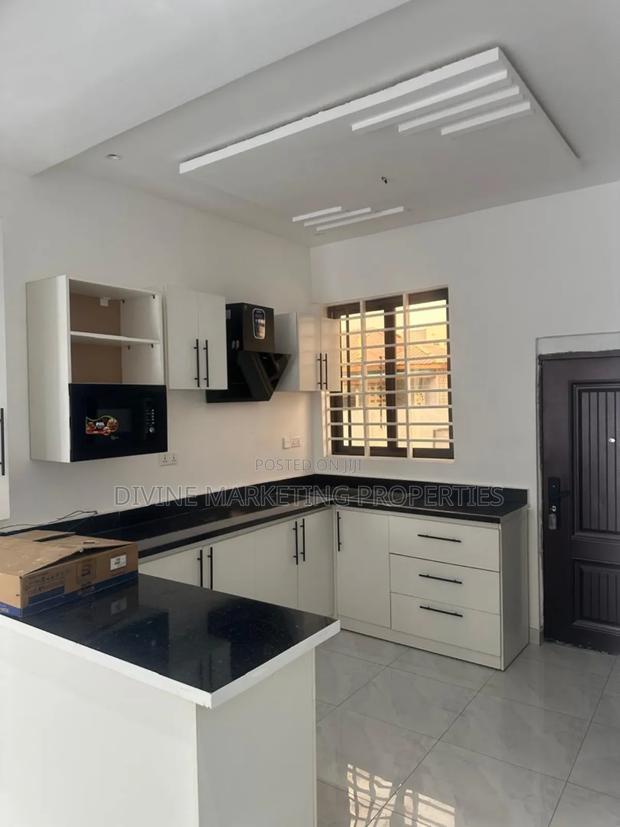 4bdrm House in Nmai Dzorn Melcom for sale · Photo 3