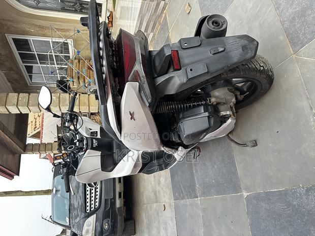 Honda 2020 White · Photo 3