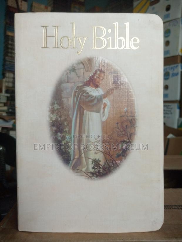 Salman Warner Art Edition Holy Bible: Giant Print Reference · Photo 1