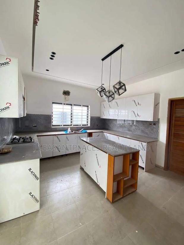 4bdrm House in Pleasantplaces, Oyarifa for sale · Photo 4