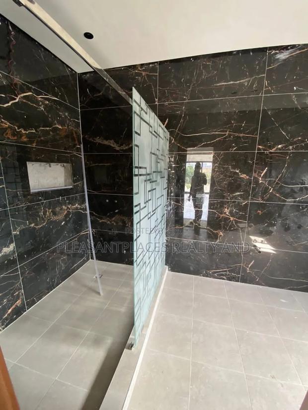 4bdrm House in Pleasantplaces, Oyarifa for sale · Photo 8