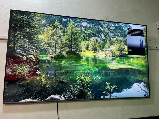 65 Inche Samsung Qled 100% Colour Volume 120 Hz Uhd HDR Smart Tv · Photo 2