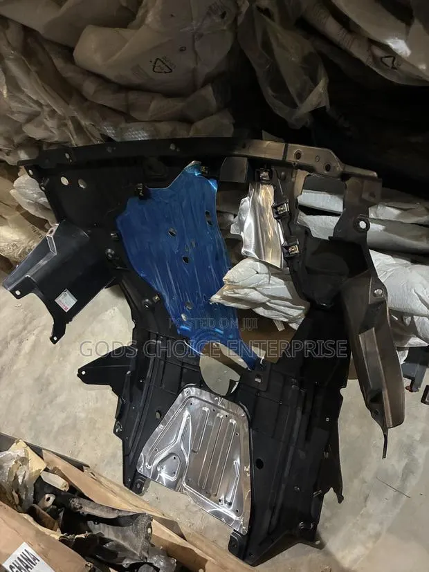 Engine Cover Accord 2018-2021 · Photo 1