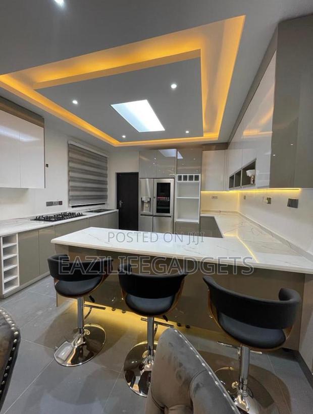 Modern Kitchen Design Installation Per Budget · Photo 3