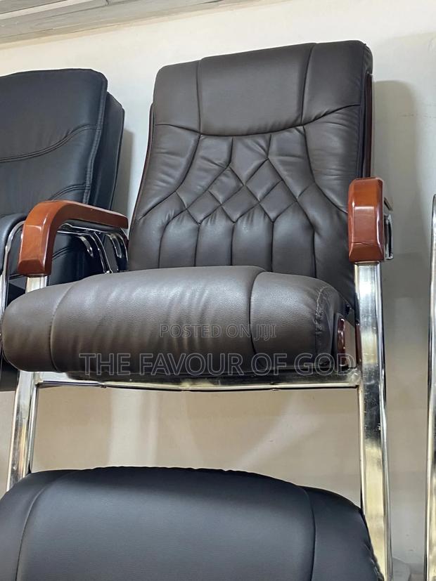 A Strong Leather Made Visitors Chair · Photo 1