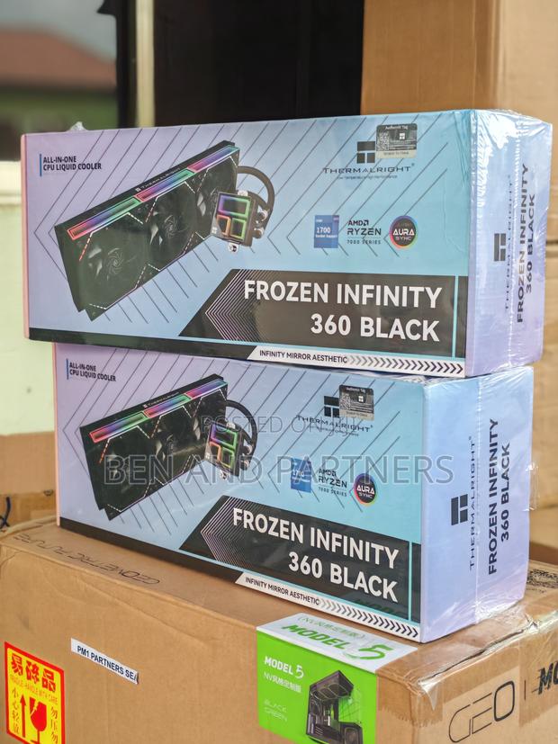Thermalright Frozen Infinity 360 Black Cpu Water Cooler · Photo 1