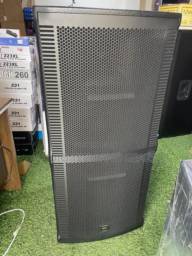 RCF V45 Full Range Speakers {Pair} · Photo 3