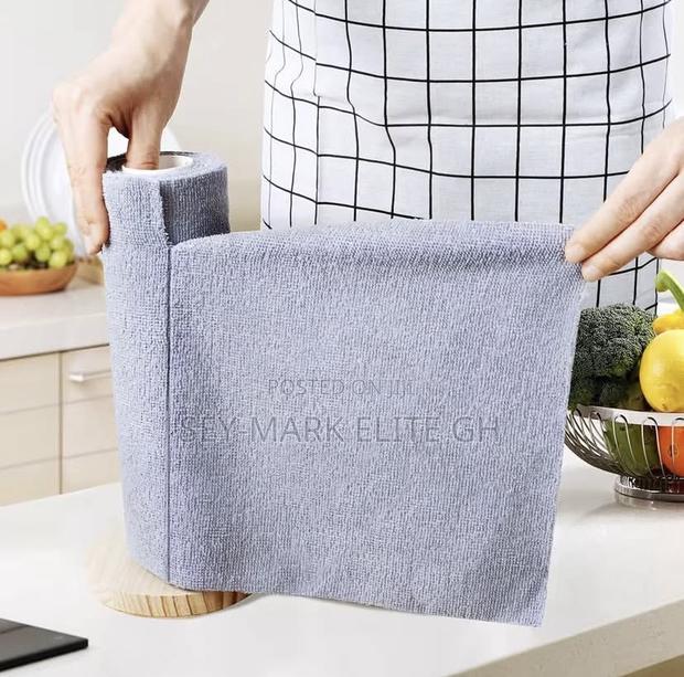 50pcs Multipurpose Reusable Microfiber Napkin · Photo 2
