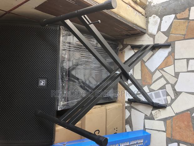 Keyboard Stand · Photo 4