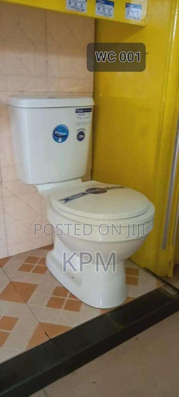 High Grade Close Couple Wc Toilet Seat Water Closet · Photo 1