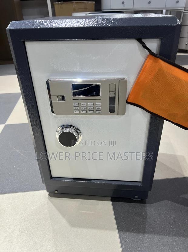 Money Saver · Photo 2