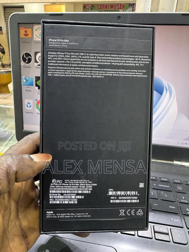Apple iPhone 13 Pro Max 128 GB Blue · Photo 4
