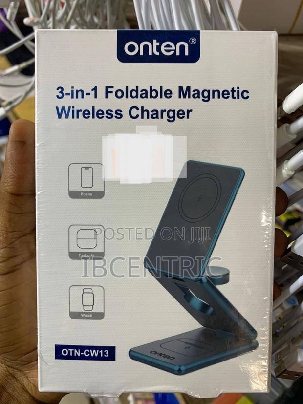 3in1 Foldable Magnetic Wireless Charger · Photo 1