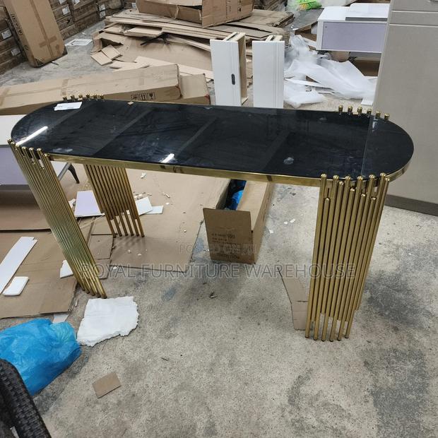 Concise Console · Photo 1