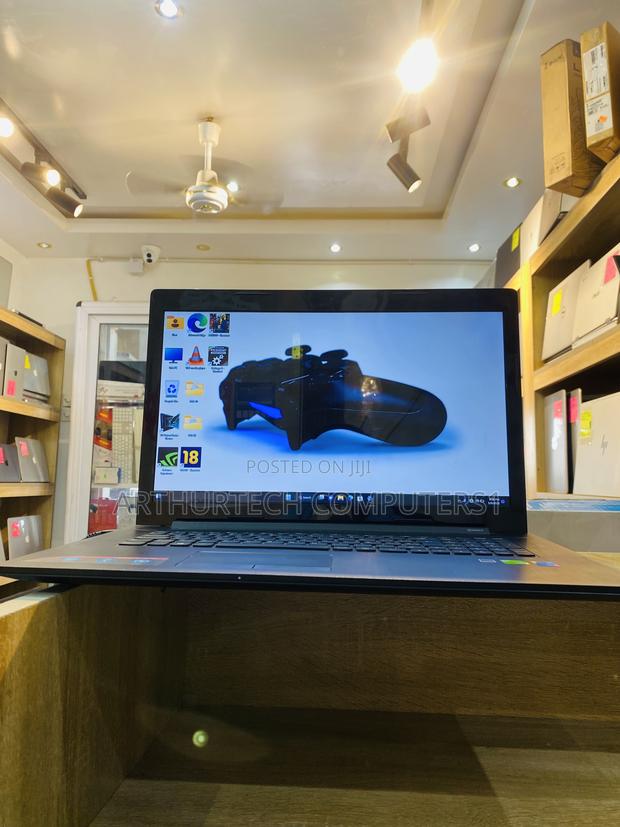 Laptop Lenovo 100e 4GB Intel Core i3 HDD 320GB · Photo 2