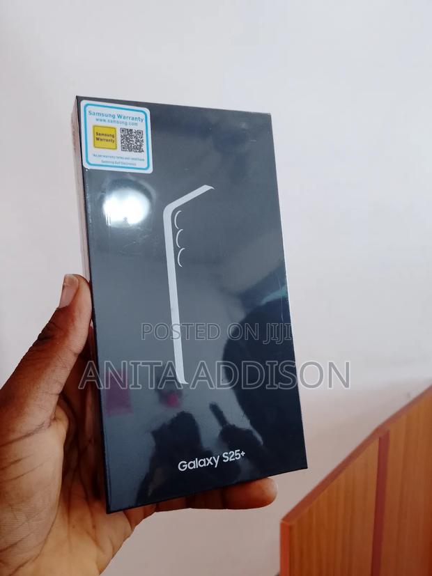 New Samsung Galaxy S25+ 256 GB Black · Photo 2