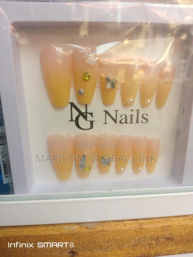 Designed Ng Nails (Finger) · Photo 2
