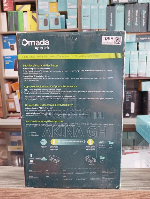 Tp-Link Omada 5ghz 867mbps Long-Range Indoor/Outdoor Eap215 Bridge Kit · Photo 2
