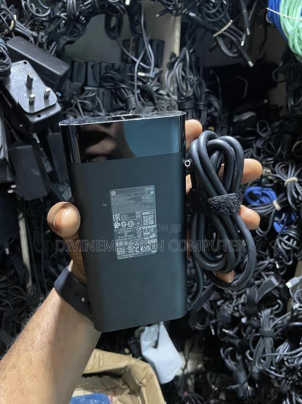 Uk Used Hp Blue Pin,Output 20.0v~14.0a,280w Hp Omen · Photo 1