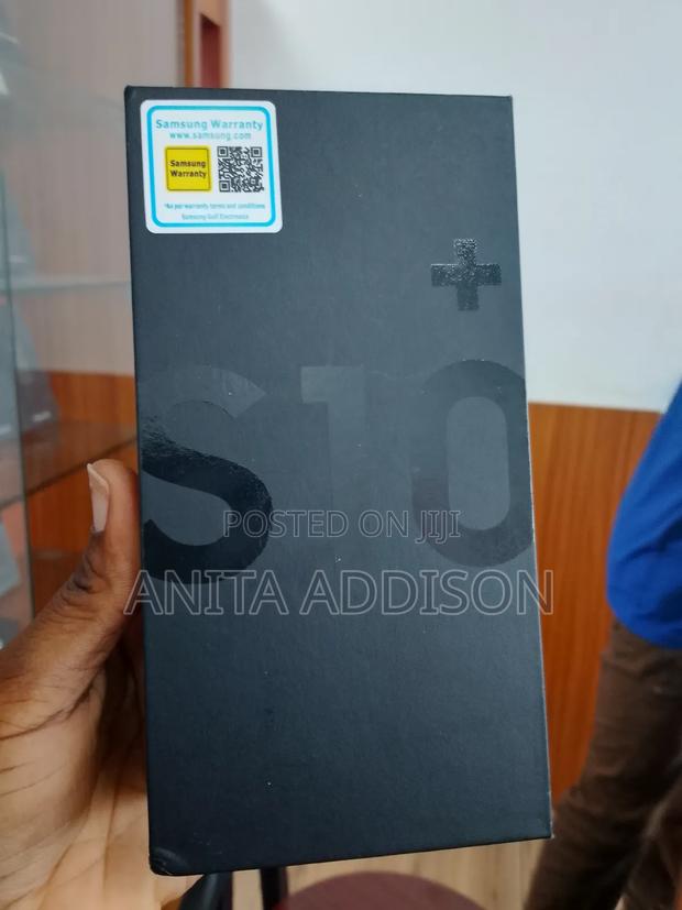 New Samsung Galaxy S10 Plus 512 GB Black · Photo 2
