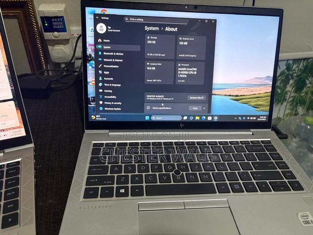 Laptop HP EliteBook 840 G7 16GB Intel Core I5 HDD+SSD 256GB · Photo 3