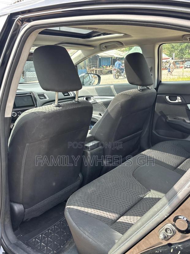Honda Civic EX 4dr Sedan (1.8L 4cyl CVT) 2015 Black · Photo 7