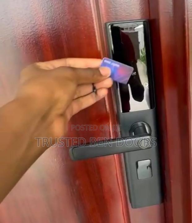 Open Your Door With Tuya Wifi Wireless Biometric Lock For All Doors · Photo 1