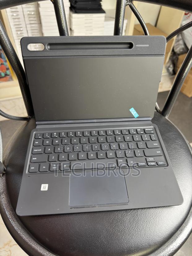 Original Samsung Keyboard Tab S7/Tab S8 · Photo 1