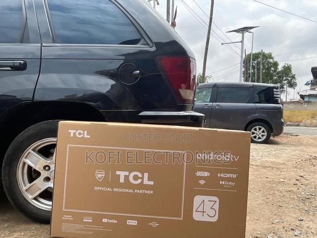 TCL 43” Crystalview Smart Tv · Photo 1