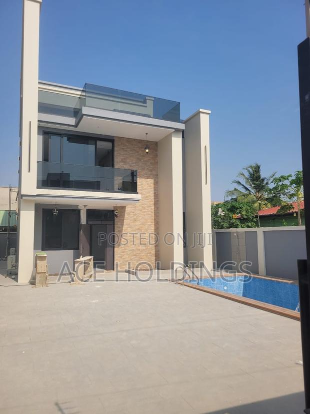 5bdrm Mansion in Tse Addo, Tseaddo for sale · Photo 1
