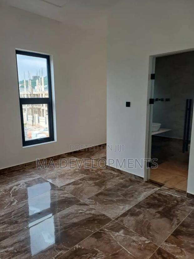 5bdrm House in Madev Realty, Kwabenya for sale · Photo 7