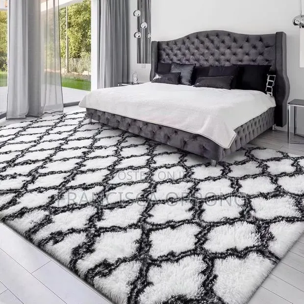 Interior Shaggy and Fluffy Rug(200*300cm) · Photo 1