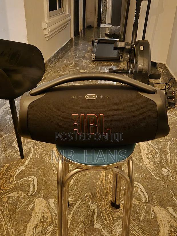 JBL Boombox 3 · Photo 4