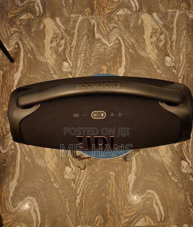 JBL Boombox 3 · Photo 6