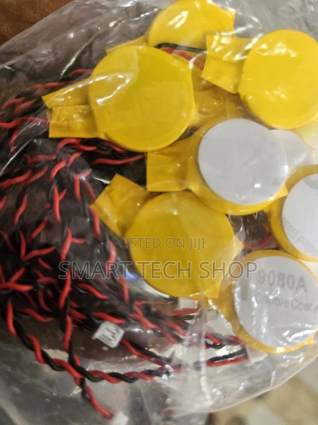 Wired Cmos Battery for Laptops · Photo 1