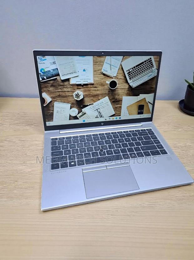 Laptop HP EliteBook 845 G7 8GB AMD Ryzen 5 SSD 256GB · Photo 3