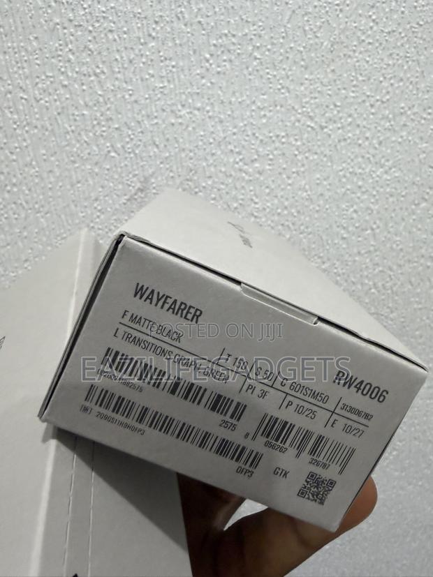 Brand New Meta Rayban Wayfarer Smart Glasses · Photo 2