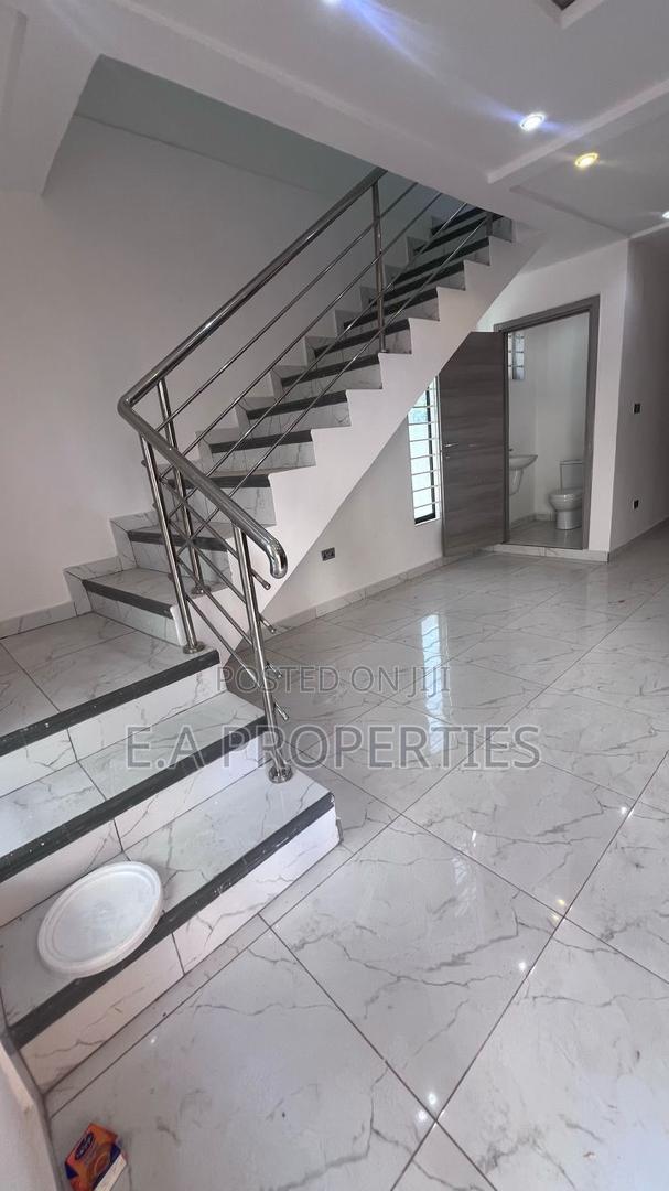 3bdrm House in E A Properties, Lake Side Estate for sale · Photo 8