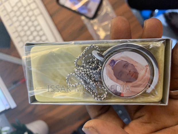 Customize Pendant Necklace · Photo 3