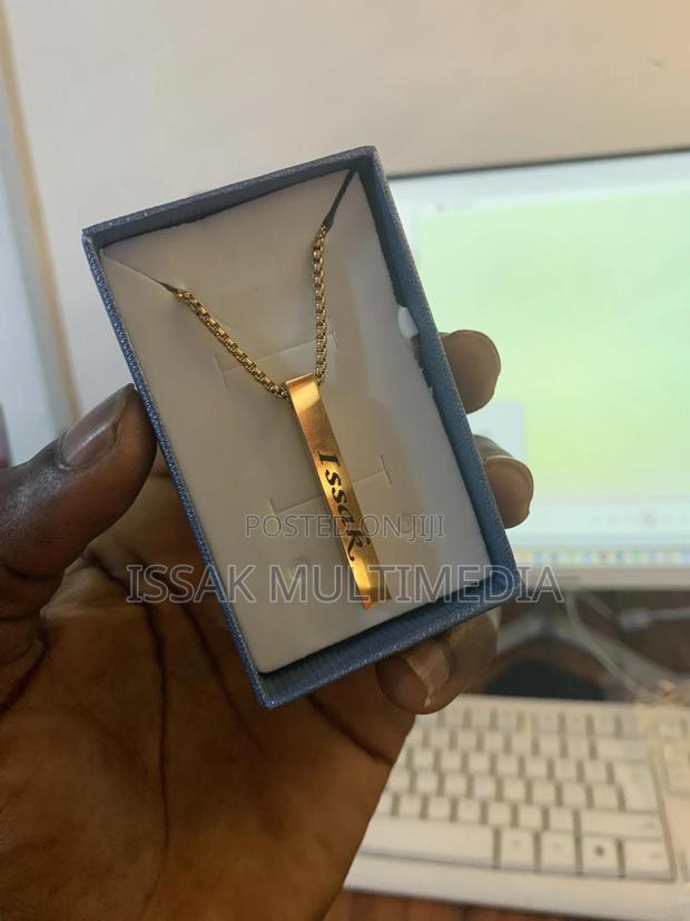 Customize Necklace · Photo 2