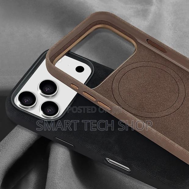 iPhone 17 Pro Microfiber Premium Case Magsafe Suppor Wireless Charging · Photo 5