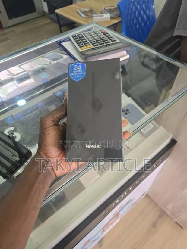 New Samsung Galaxy Note 10 5G 256 GB Black · Photo 1