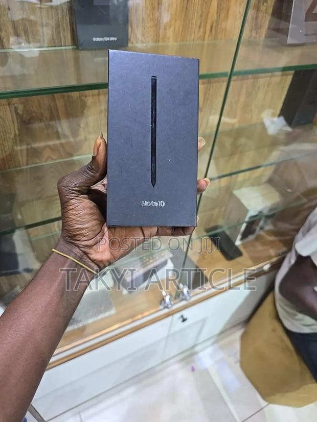 New Samsung Galaxy Note 10 5G 256 GB Black · Photo 2