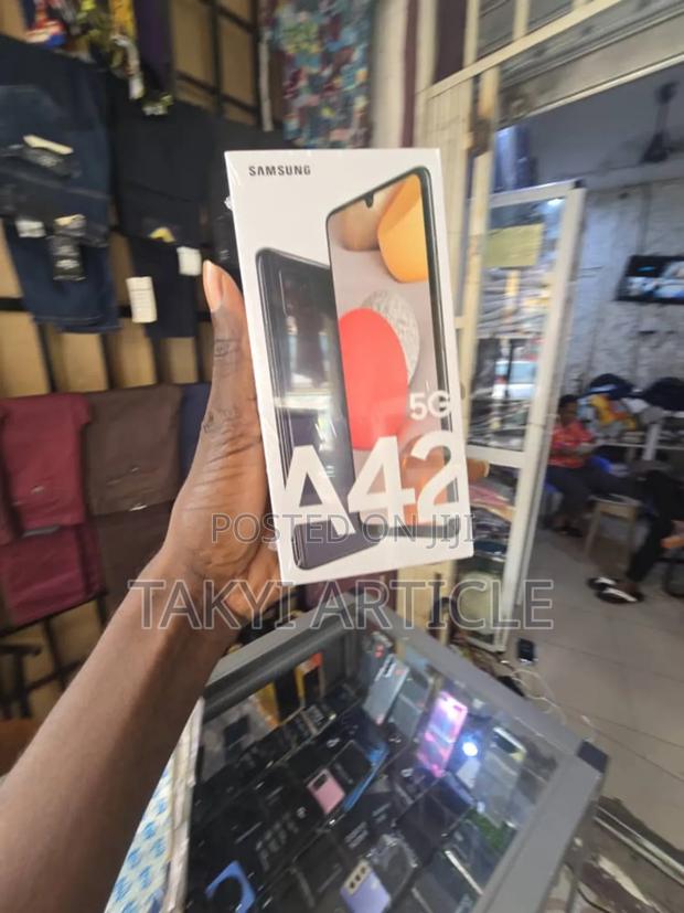 New Samsung Galaxy A42 5G 128 GB Black · Photo 1