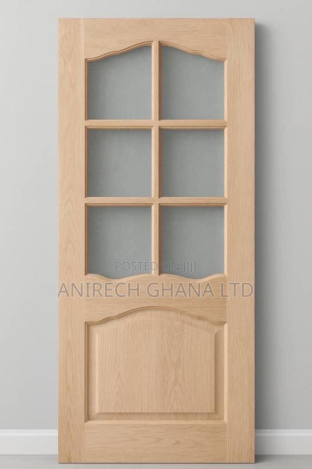 Wooden Door With 6 Panels Glazed Glass · Photo 2