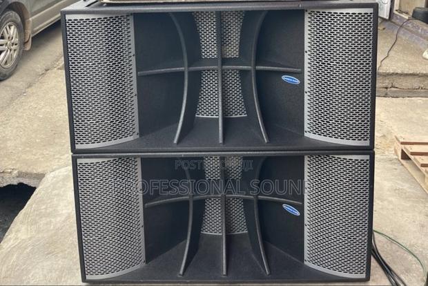 American Audio Dual 18" Horn-Loaded Subwoofers. · Photo 1